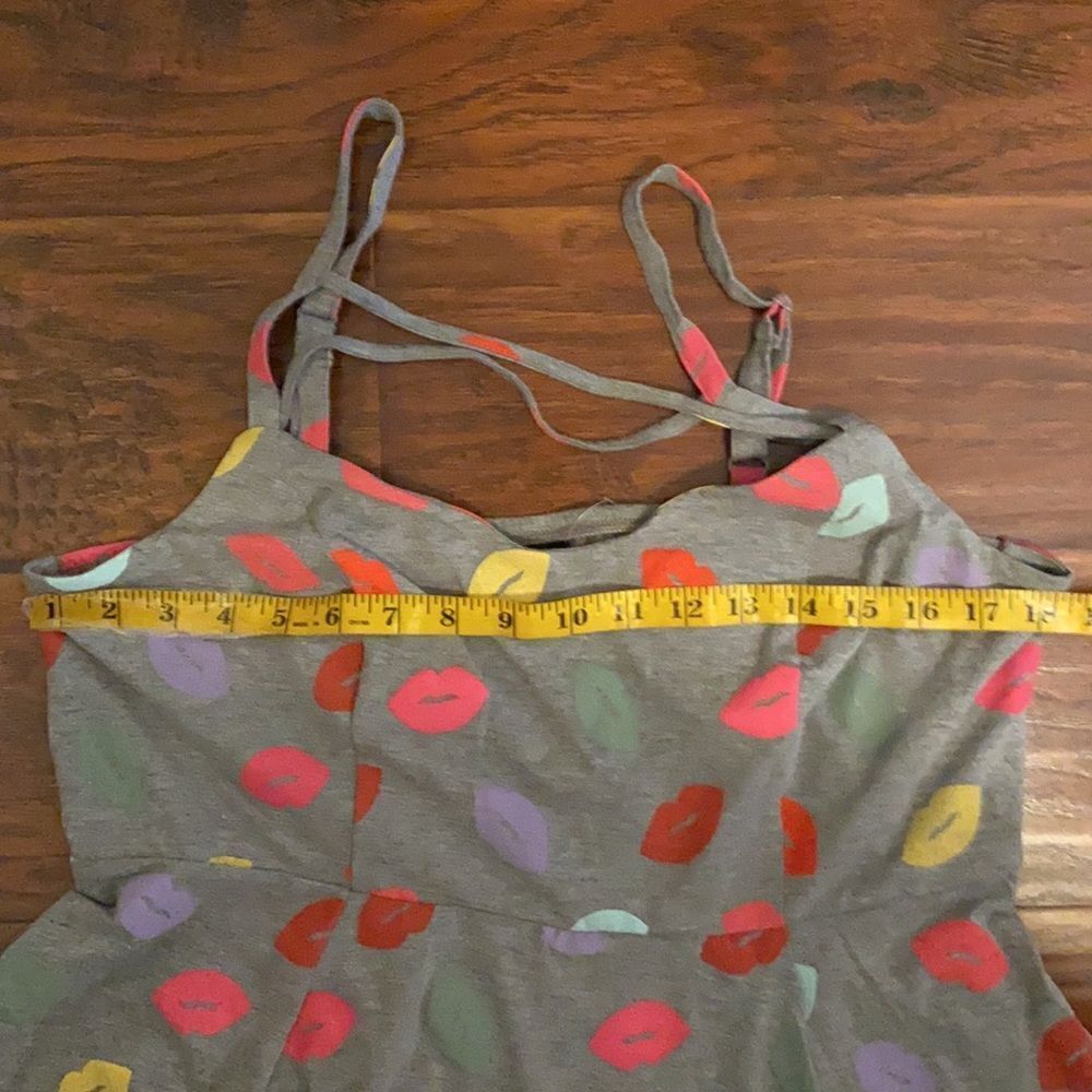 Torrid Gray Multi Color Lip Print Maxi Dress Contemporary Feminine Boho - Picture 11 of 16